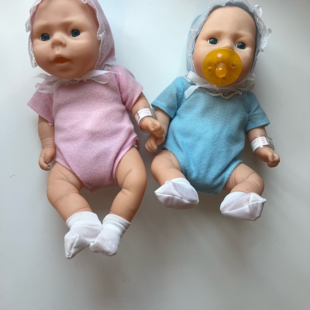 Vtg All Vinyl Twin Anatomically Correct Twins Boy & Girl Dolls 13 Inches